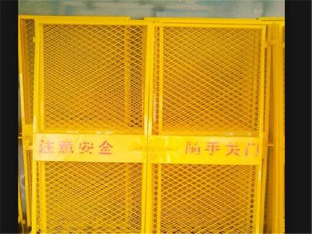  電梯門(mén)護(hù)欄圖片4